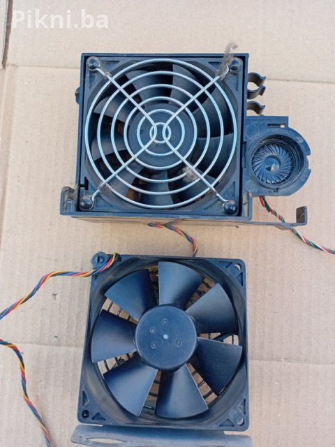Ventilatori za Računarsko Kućište - 2 Komada (80x80mm) - ISPRAVNI 10 KM