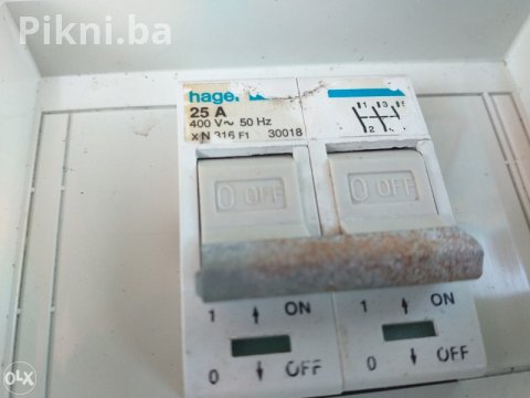 HAGER Glavni Prekidač / Automatski Osigurač (25A, 400V) u Kućištu 35 KM