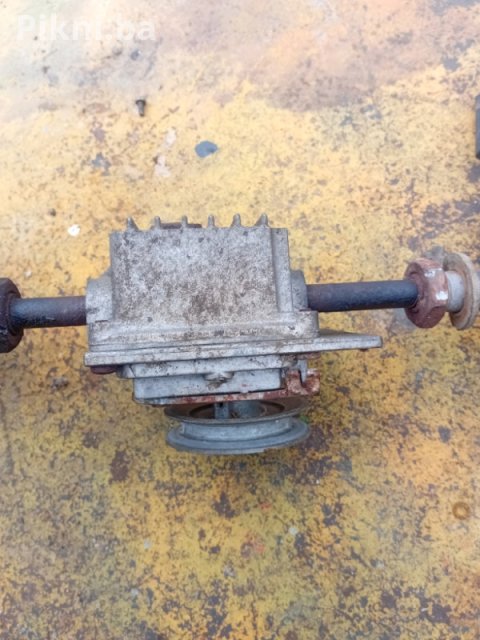 Vuca kosacice Toro 234 kosilice Briggs stratton Tecumsen dijelovi 10