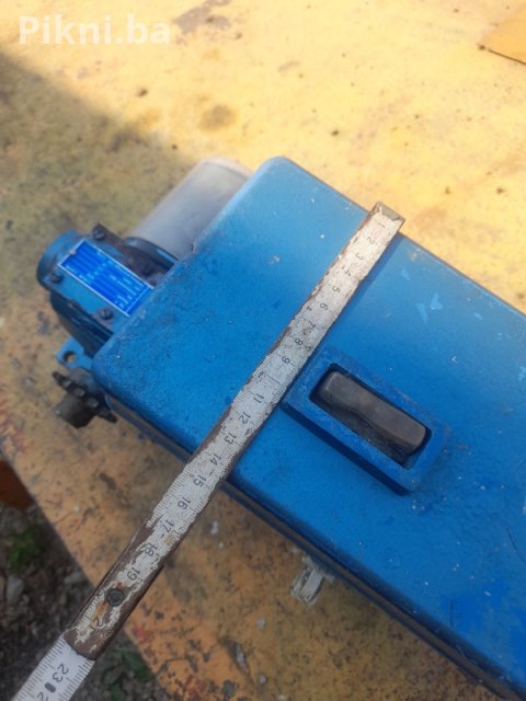 Elektro motor sa puz reduktorom 180w 24 obrtaja 4