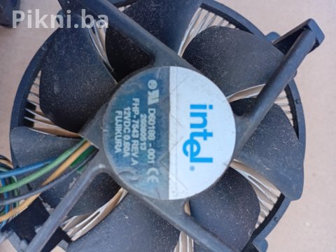 CPU Cooleri / Hladnjaci za procesor - 3 KOMADA (Intel Stock, Baka 8