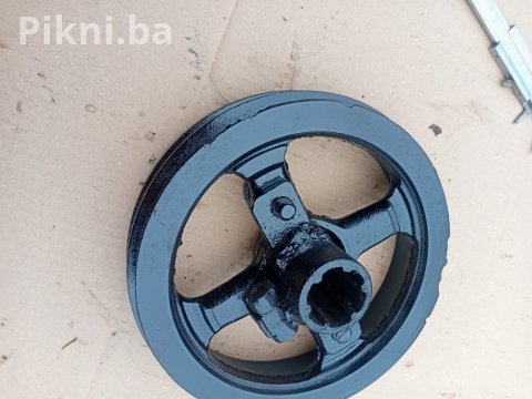 Metalalna remenica 210mm elektro motor elektromotori 3