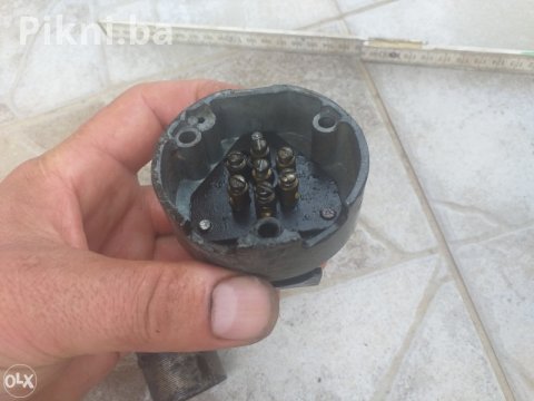 Robusna 7-Pinska Aluminijumska Utičnica i Utikač za Prikolicu 3