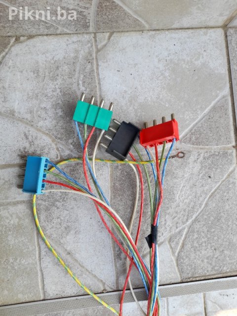 IKEA UGRADBENA ELEKTRIČNA PLOČA - ZA DIJELOVE (ISPRAVNA ELEKTRONI 7
