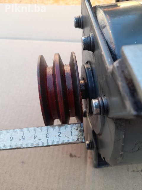 Izuzetan Elektromotor 220v - Jugodent Novi Sad ( kompresor ) 120k 5