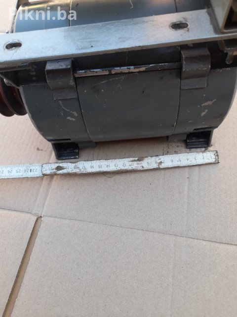 Izuzetan Elektromotor 220v - Jugodent Novi Sad ( kompresor ) 120k 4