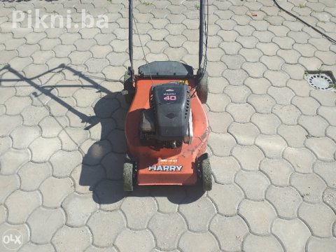 Samohodna Kosilica HARRY 45cm - Motor Odličan, Potreban Remen za 8