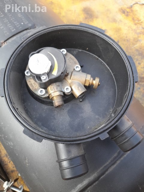 Boca za auto plin zemni gas 50 litara sa atestom 4