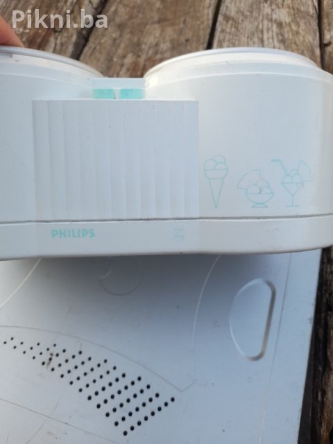 Hitna prodaja! Philips aparat za sladoled sa dve komore - samo 80 8