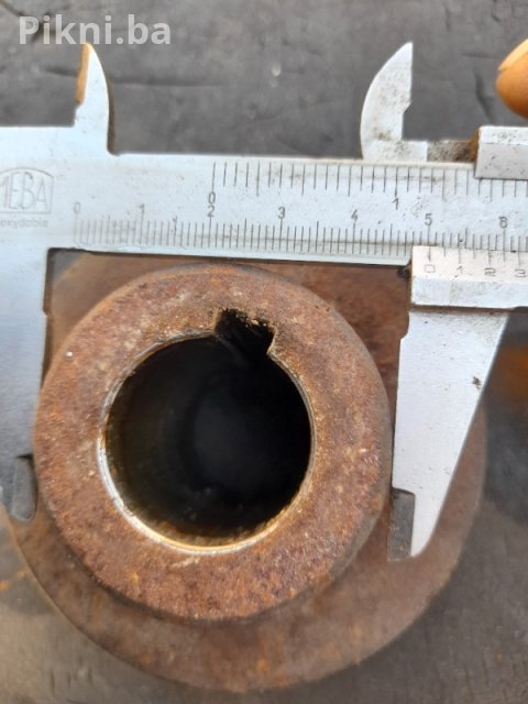Remenica za elektro motor (90mm, 50 KM) 3
