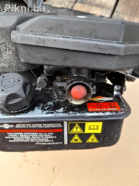 Prodajem motor od kosilice kosilice BRIGGS STRATTON - ispravan! 4