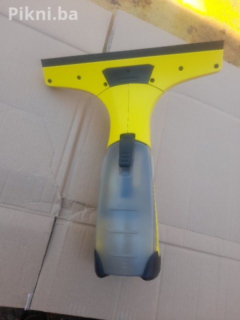 Karcher WV2 pranje prozora sa usisivačem 4