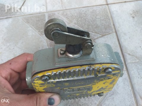 EKSTREMNO ROBUSTAN Industrijski Granični Prekidač HVLE (380V/10) 6