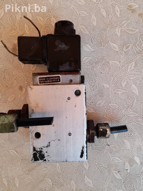 HERION Industrijski Elektromagnetski (Solenoidni) Razvodni Ventil 6