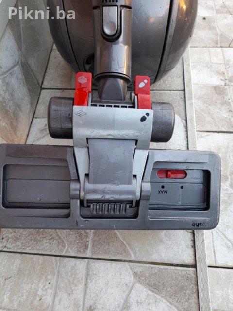 Snažan Usisivač DYSON DC33c ErP 750W 10