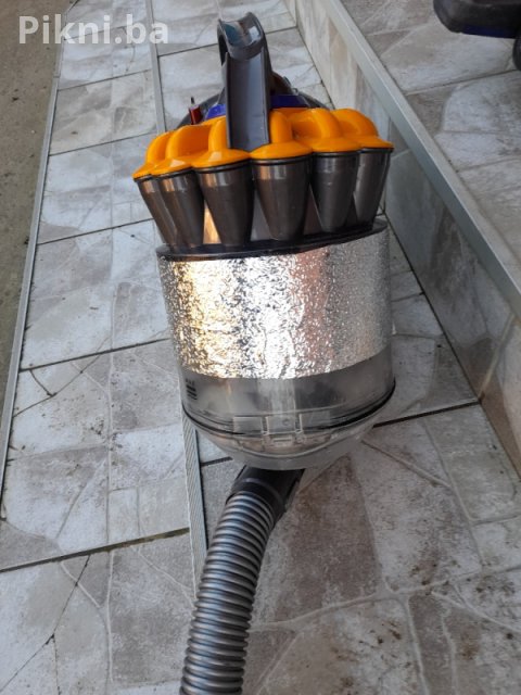 Snažan Usisivač DYSON DC33c ErP 750W 7