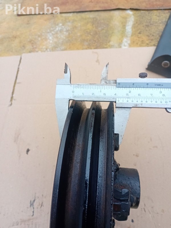 Metalalna remenica 210mm elektro motor elektromotori