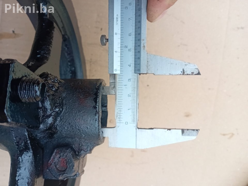 Metalalna remenica 210mm elektro motor elektromotori
