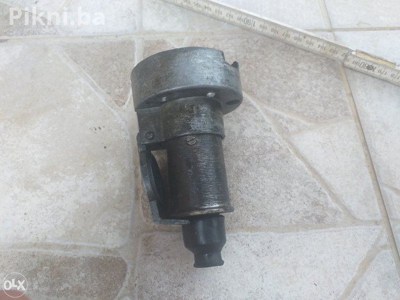 Robusna 7-Pinska Aluminijumska Utičnica i Utikač za Prikolicu
