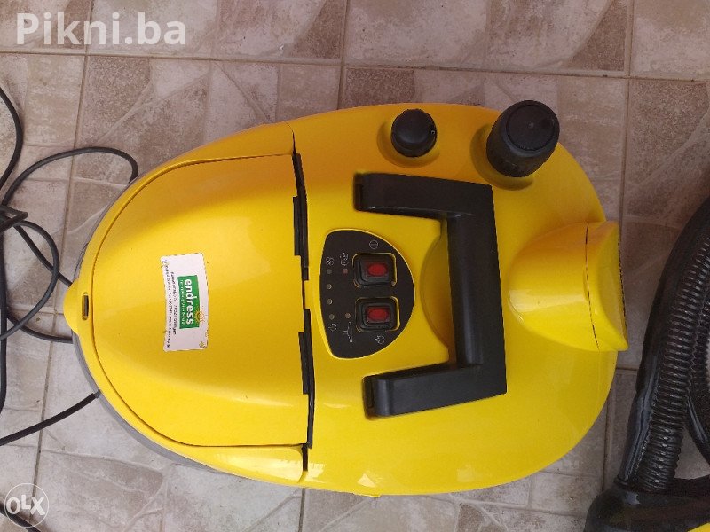 VULKAN CIJENA! KARCHER SV 7 Parni Usisivač / Paročistač 3 u 1