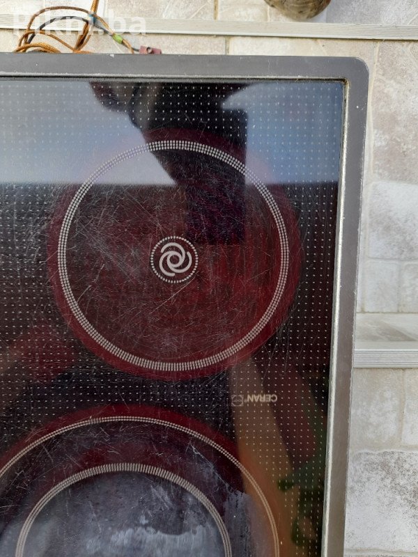 SNIŽENO! Ugradbena Staklokeramička Ploča SIEMENS EKT 740