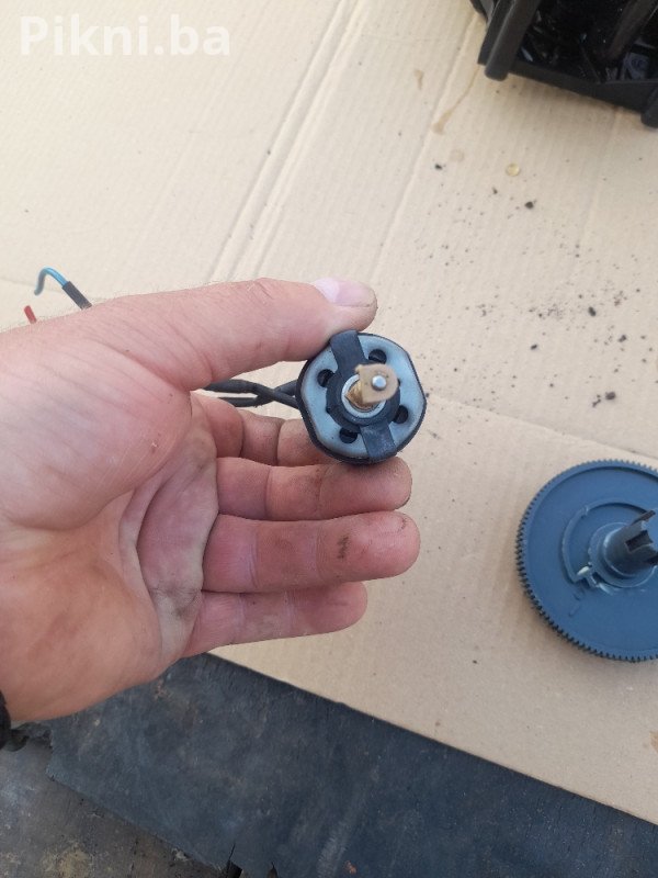 MINI DC MOTOR SA ZUPČANICIMA - SAECO Aparat za Kafu - POVOLJNO!