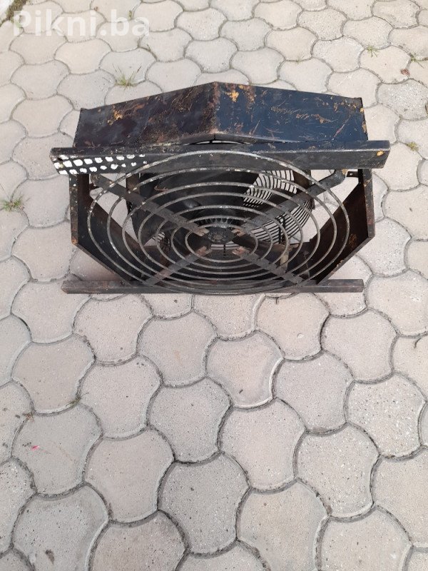 * Aksijalni Ventilator Turbina 220V - Super Ispravan, Samo 100 KM