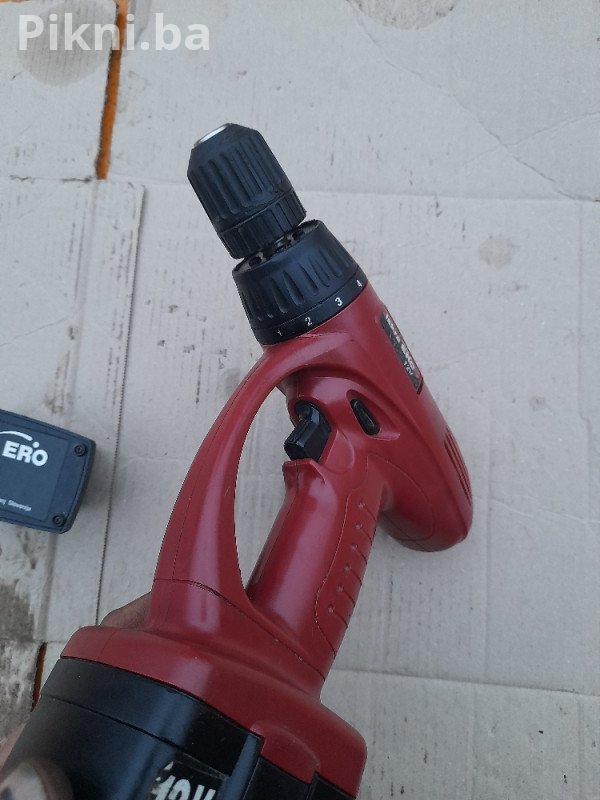 Iskra ERO HB 3120 Aku Bušilica 12V - ZA DIJELOVE - Glava NE RADI!