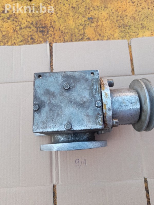 reduktor 9/1 elektro motora elektromotori Odlična prilika!
