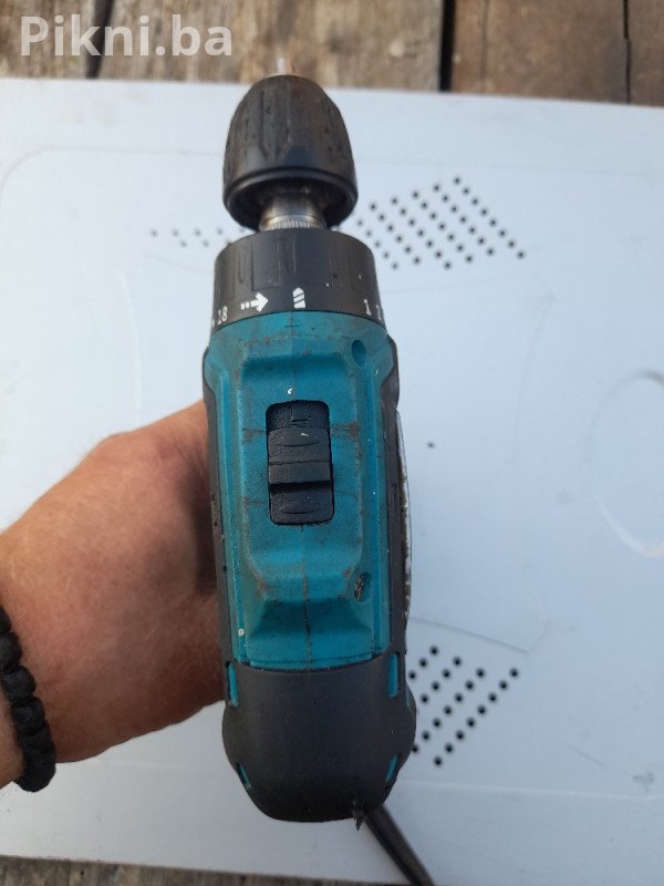 Hitna prodaja: Makita 24V aku bušilica - samo 30 KM!