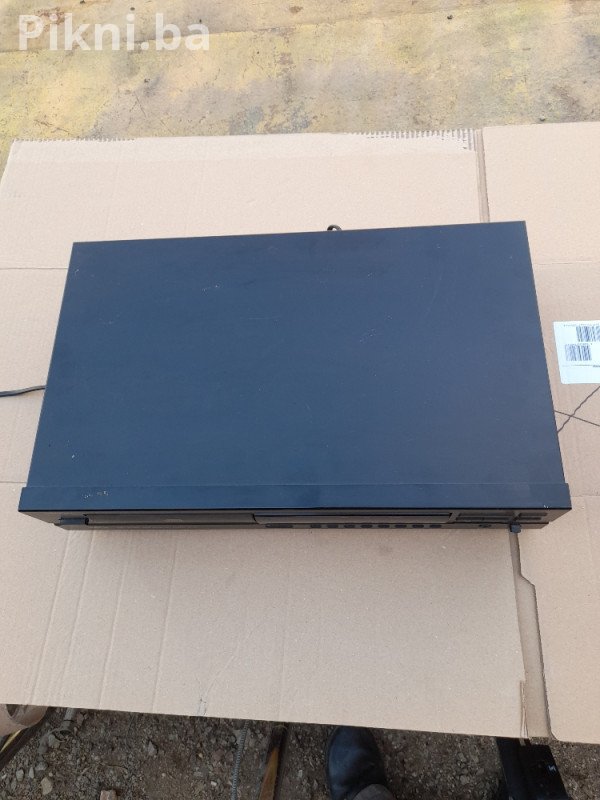 SNIŽENO! Denon DCD-695 Hi-Fi CD Plejer (NE ČITA CD) - Samo 50km!