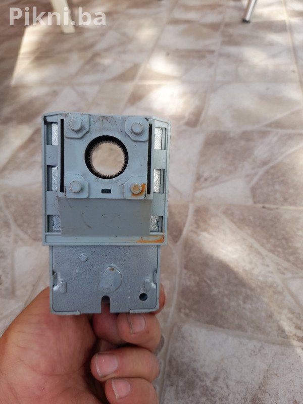 BELIMO LR24A-SR Aktuator za HVAC - 24V regulacije signala