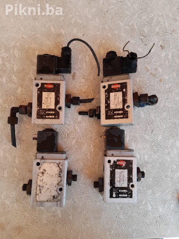 HERION Industrijski Elektromagnetski (Solenoidni) Razvodni Ventil
