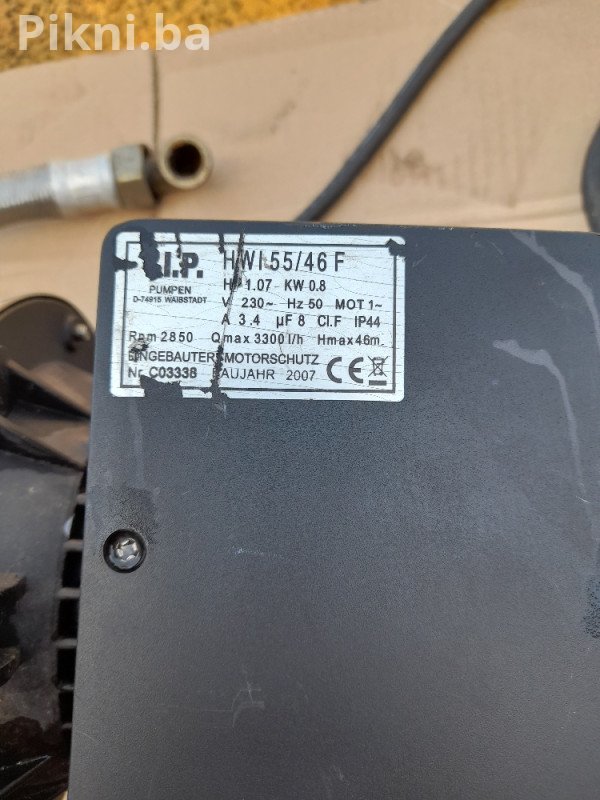 Pumpa za vodu sa sklopkom i manometrom pumpe elektromotor motor