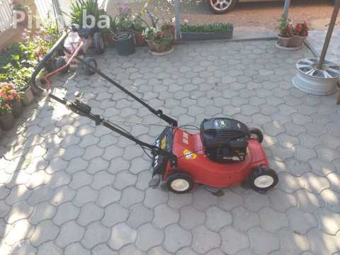 Kosačica na benzin Briggs strattion 4,5 konja 12