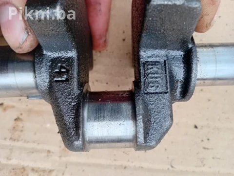 Radilica kosačice Briggs stratton Tecumsen dijelovi kosilice 10