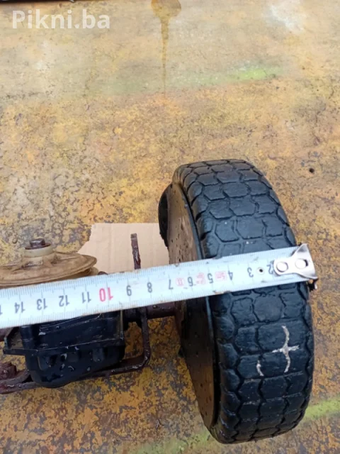 Vuča kosačice Briggs stratton Tecumsen dijelovi kosilice citaj 9