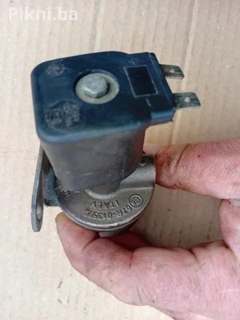 Elektro magnetni ventil 12v auto plin gas 6