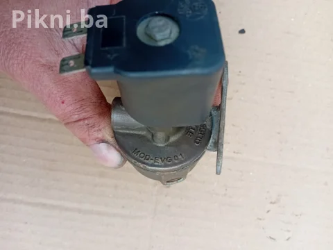 Elektro magnetni ventil 12v auto plin gas 5