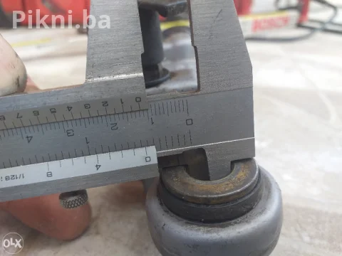 KONGSBERG Hidraulični Cilindri - Kvačila ili Motorna Kočnica (PAR 3