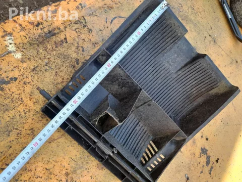 Poklopac korpa briggs strattion kosacice kosilice 5
