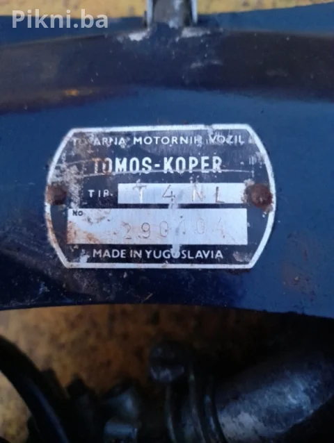 HITNA PRODAJA: Originalni Poklopac motora / Kućište za TOMOS T4 N
