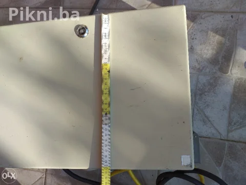 Elektro ormanic sa sklopkama i papucom kotaktor prekidac sklopka 4