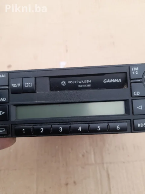 ORIGINAL VW GAMMA Auto Radio / NEISPITAN / Uvoz iz Njemačke (30 K 7