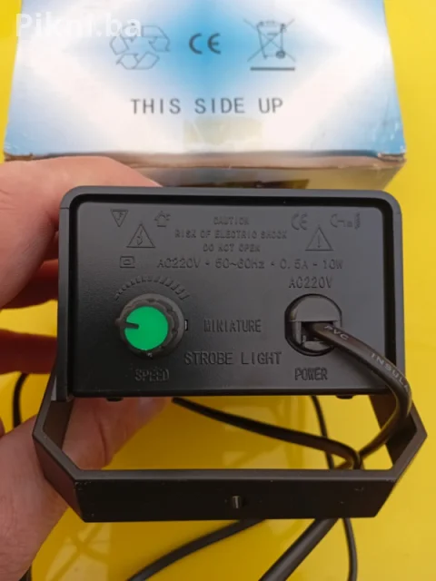POSLEDNJI KOMAD! Novi Mini Stroboskop - EFEKTNA BIJELA SVETLOST 8