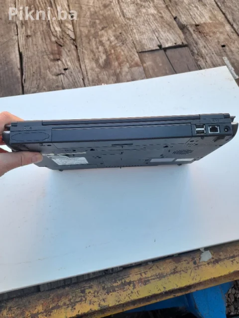 Toshiba Satellite A100-906 (PSAA9E) - ZA DIJELOVE 8
