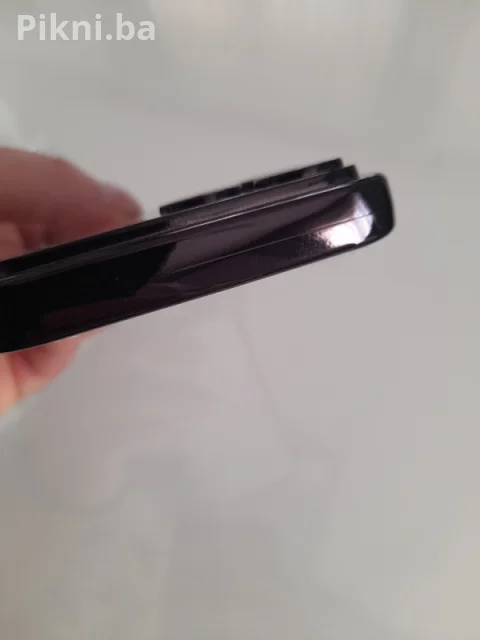 Luxury Frosted Magnetic Maska za iPhone 17 Pro Max / Crna Mat 3
