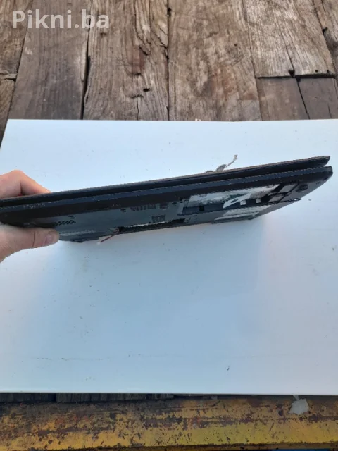 Toshiba Satellite C650-101 (ZA DIJELOVE) - 3GB RAM / 320GB HDD 8
