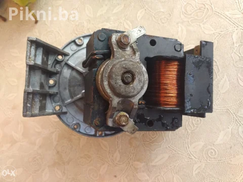 Elektro motor elektromotor 220v iskra MP0711 pumpa za vodu ves 8