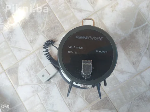 Megafon 45w SPEAKA 8x1,5v nove baterije 6